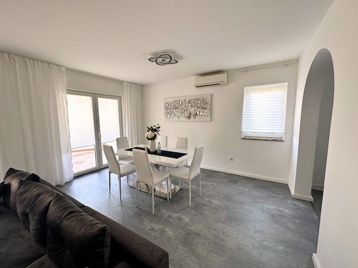 Apartamento Adriana *