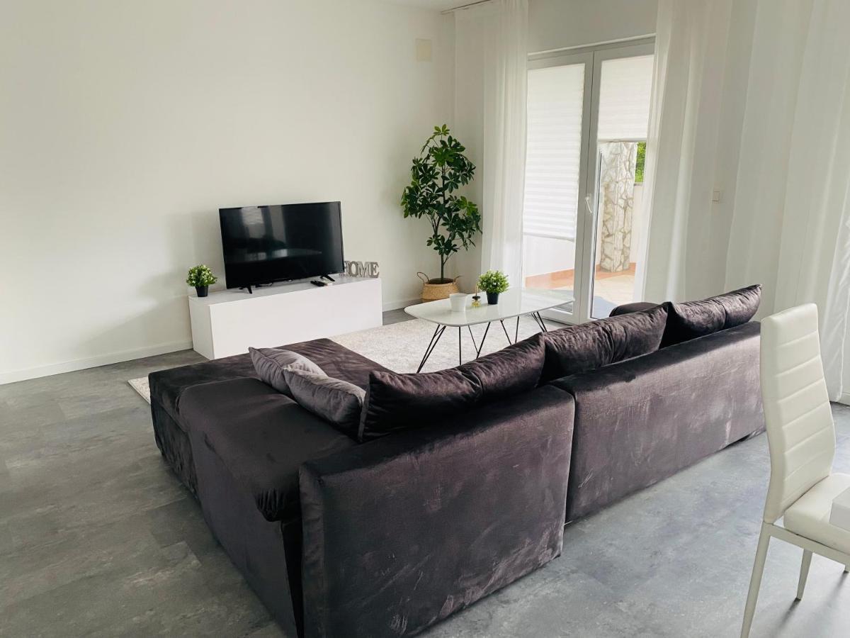 Adriana Apartamento Lakmartin